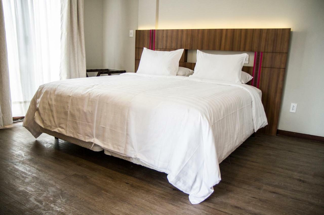 Altus Express Hotel La Paz Luaran gambar